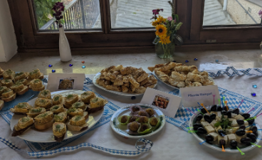 Buffet bei der feierlichen Urkundenverleihung und Verabschiedung